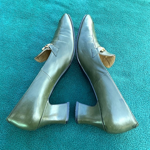 YVES SAINT LAURENT🌹Stylish elegant leather shoes - Picture 13 of 16